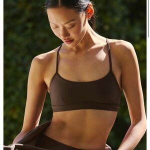 Alo Airlift Intrigue Bra Size L